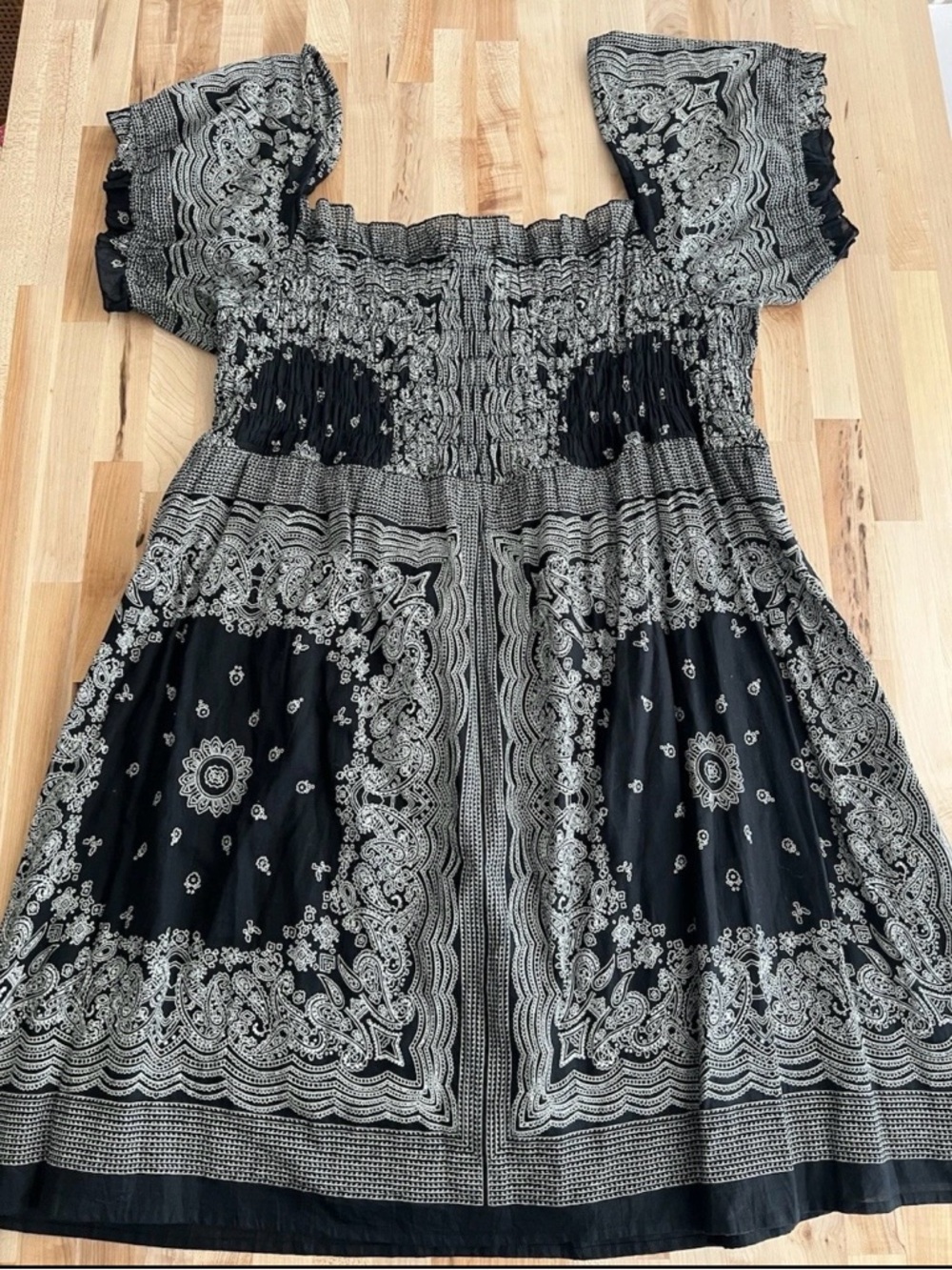 Black & White Smocked knee Length Dress with Paisley Bandana Print - 3X